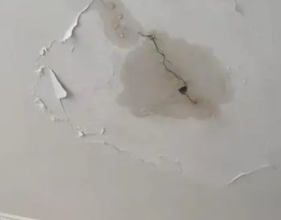 朗县阳台漏水维修公司分享下屋面防水工程质量问题原因分析